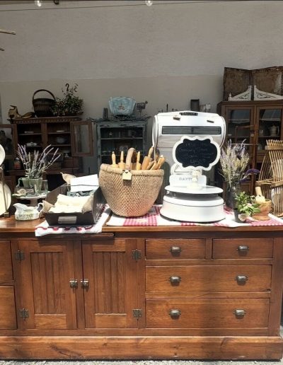 Refreshments table