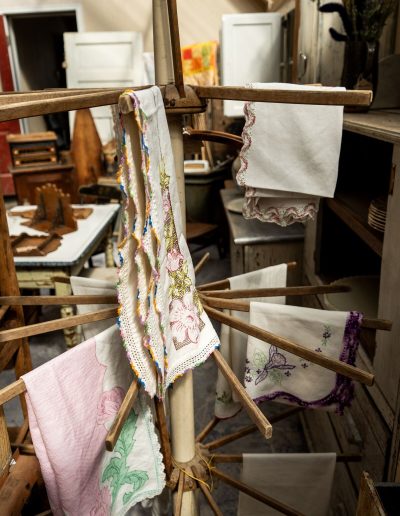 Textiles drying rack